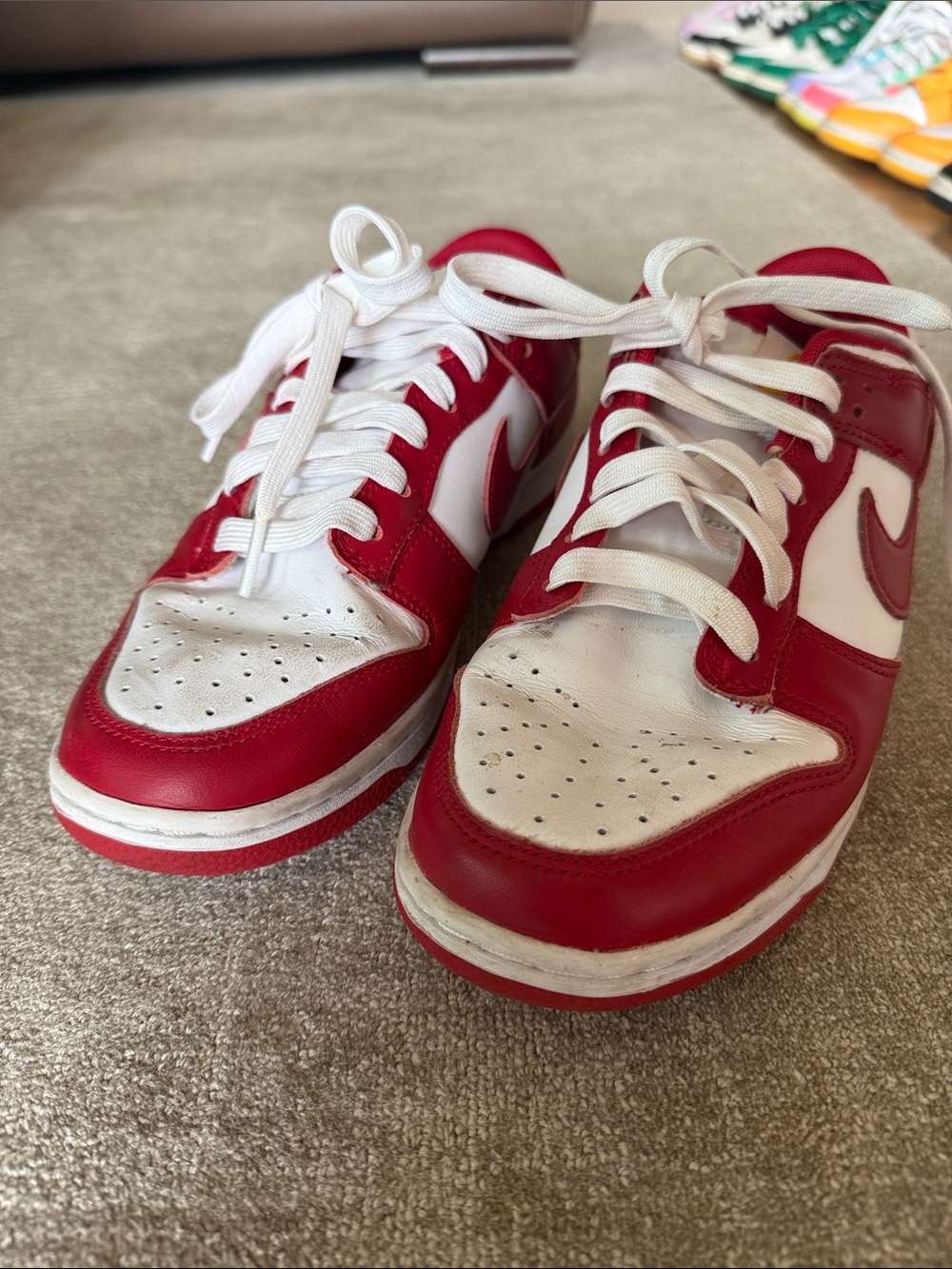 Red and White Low-Top Sneakers - Picture 2 of 3